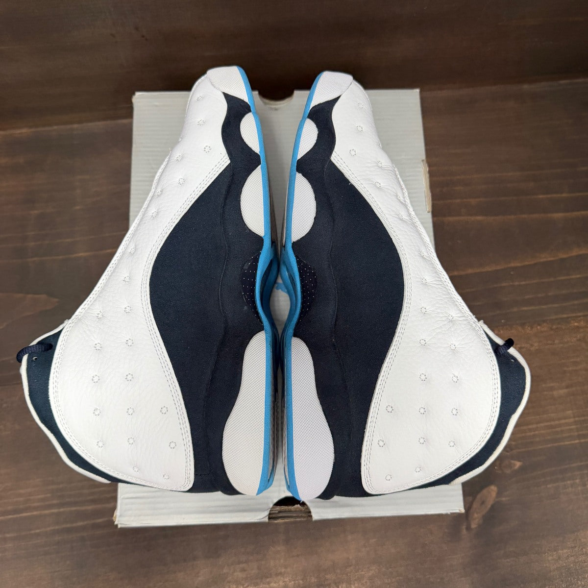 Jordan 13 Retro Obsidian Powder Blue White - Image 5