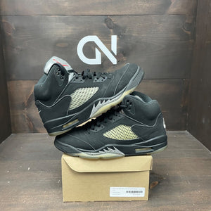 Jordan 5 Retro Black Metallic (2016) Size 10.5 (Pre-Owned) - Image 1