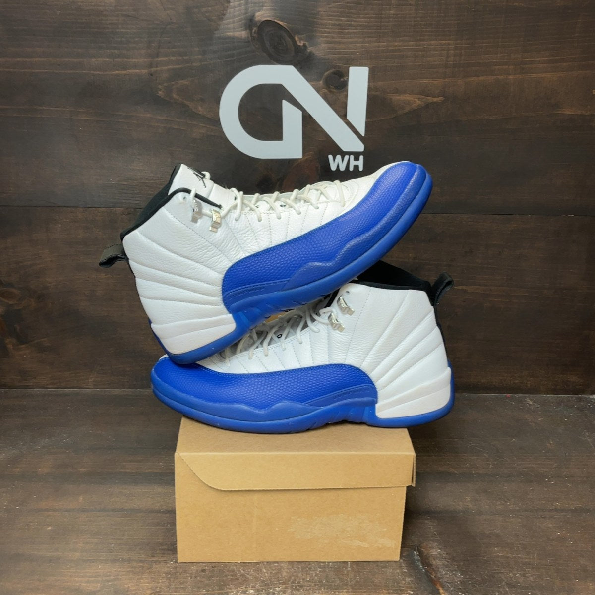 Jordan 12 Retro Blueberry Size 11.5 (Pre-Owned) - Image 1