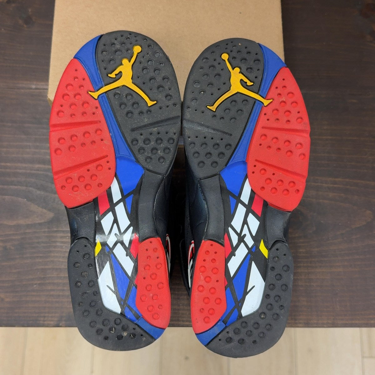 Jordan 8 Retro Playoffs (2023) (GS) Size 7Y (Pre-Owned) - Image 8