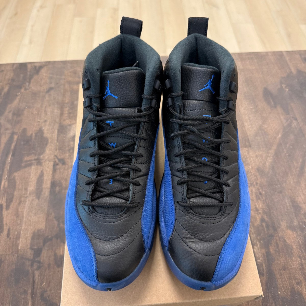 Jordan 12 Retro Black Game Royal Size 10.5 (Pre-Owned) - Image 2
