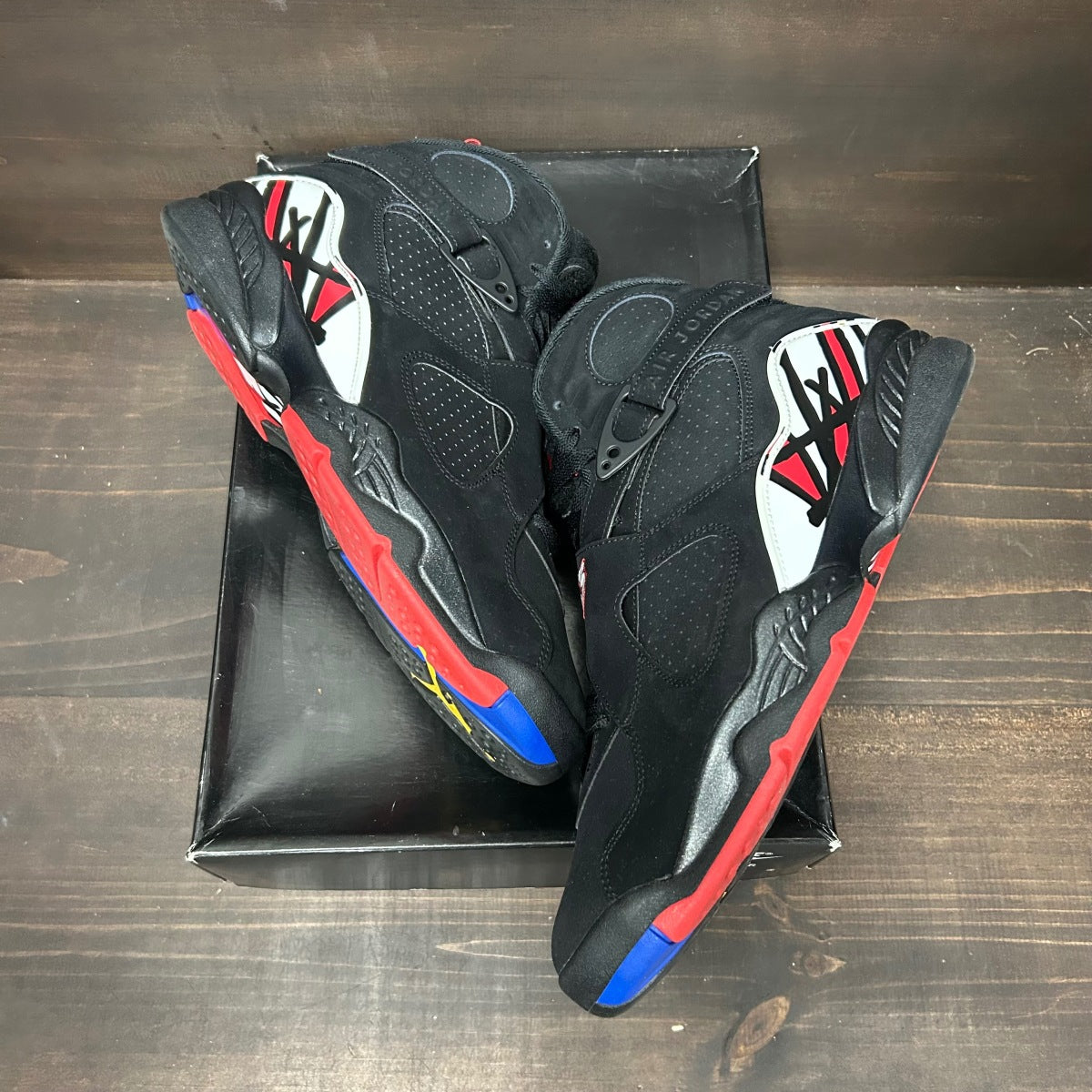 Jordan 8 Retro Playoffs (2023) - Image 2