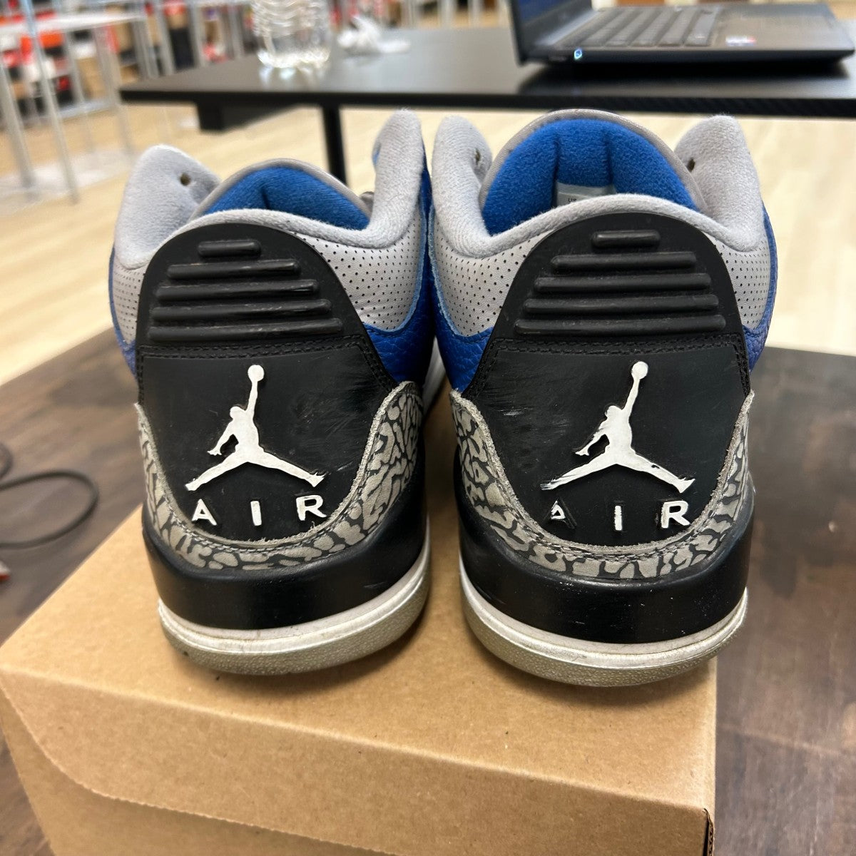 Jordan 3 Retro Varsity Royal Cement Size 12 (Pre-Owned) - Image 4
