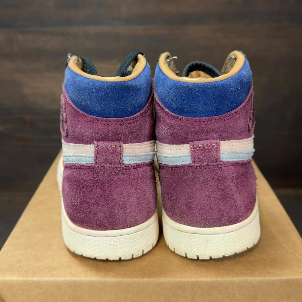 Jordan 1 Retro High Aleali May Court Lux (Women's) Size 6W (Pre-Owned) - aux