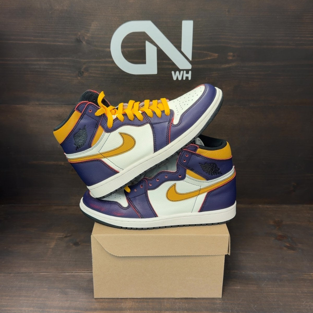 Jordan 1 Retro High OG Defiant SB LA to Chicago Size 8 (Pre-Owned) - Image 1