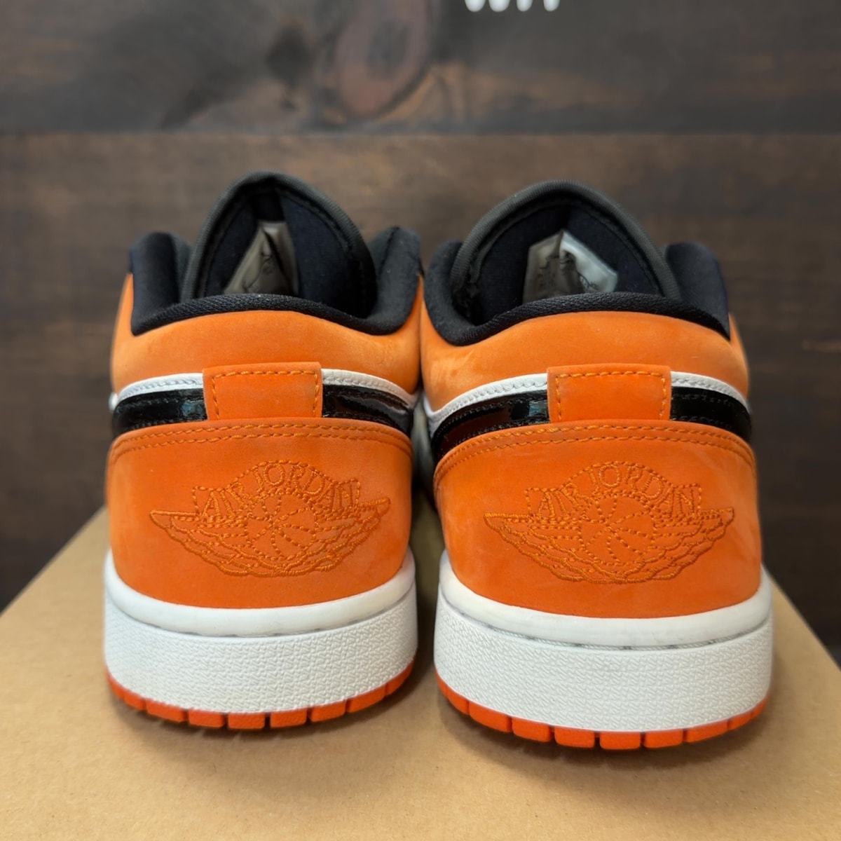 Jordan 1 Low Shattered Backboard Size 8 (Pre-Owned) - Image 4