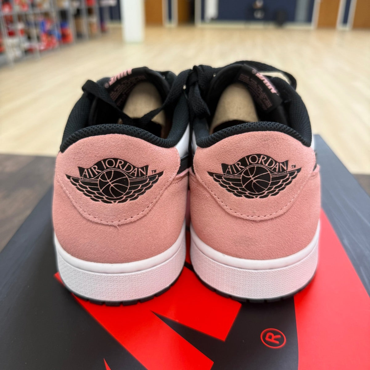 Jordan 1 Low OG Bleached Coral Size 13 (Pre-Owned) - Image 3