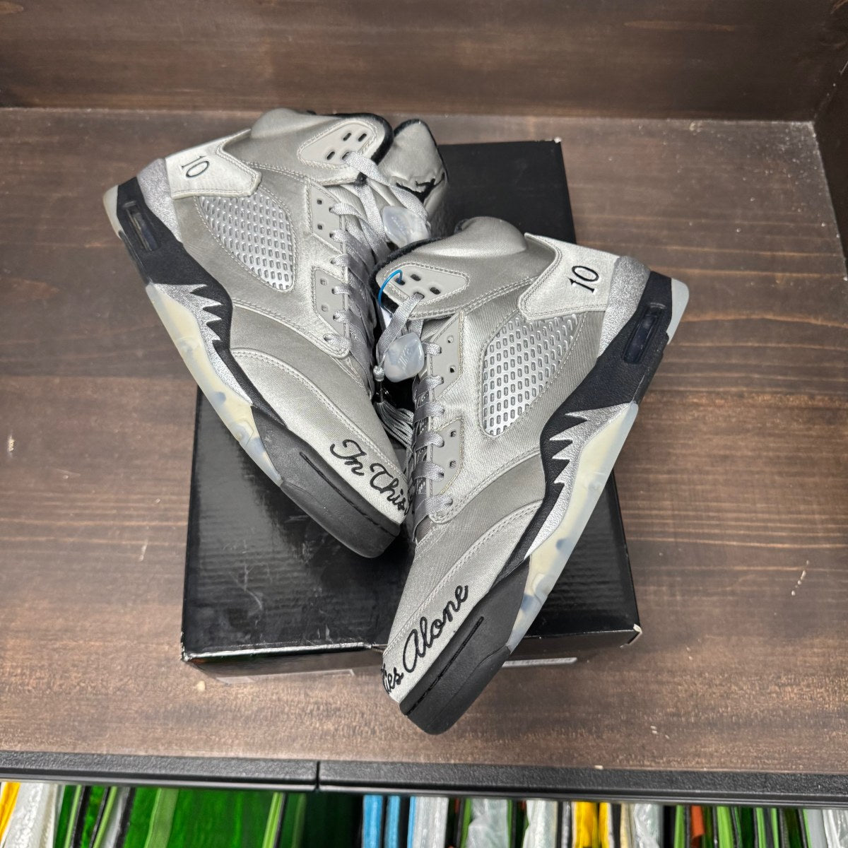 Jordan 5 Retro Wings (2025) (Women's) - Image 2