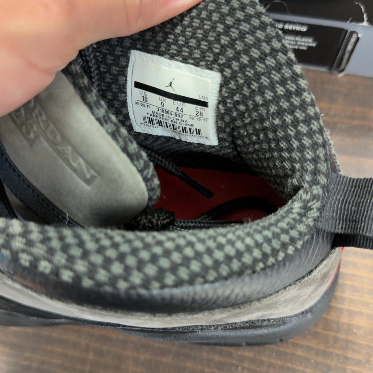 Jordan 10 Retro Shadow (2018) - Image 7