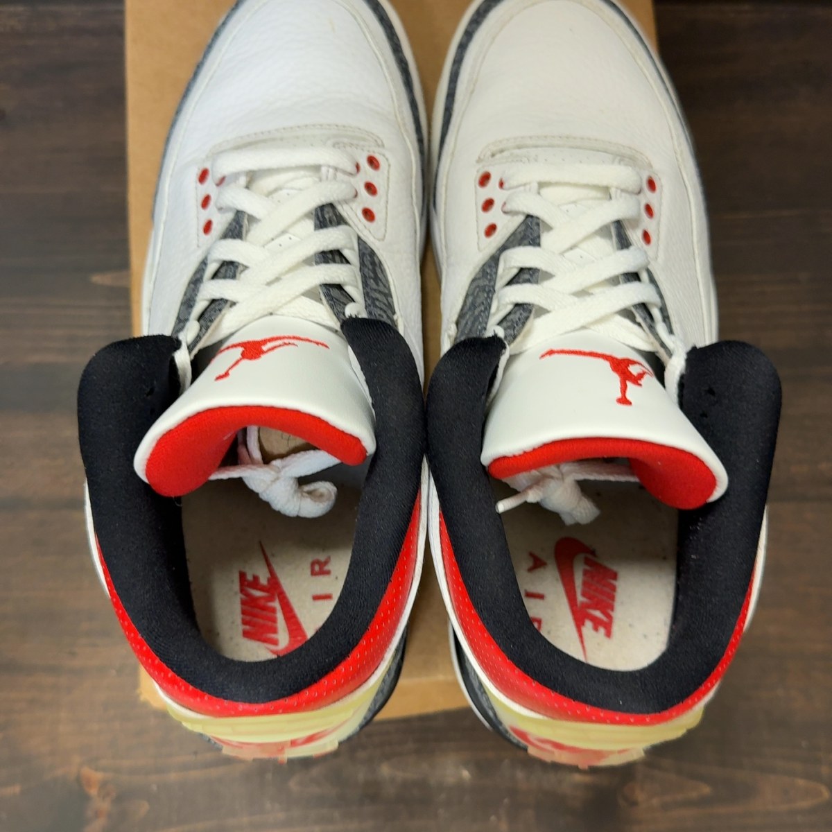 Jordan 3 Retro SE Fire Red Denim (2020) Size 10.5 (Pre-Owned) - Image 5
