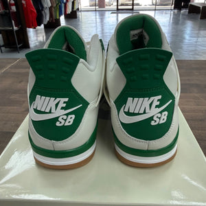 Jordan 4 Retro SB Pine Green Size 13 (Pre-Owned) - Image 3