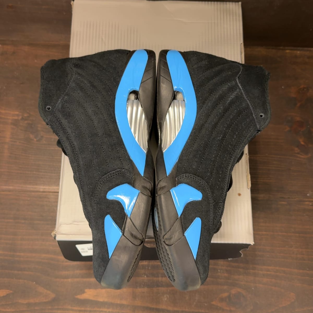 Jordan 14 Retro Black University Blue (2026) Size 10.5 (Pre-Owned) - aux