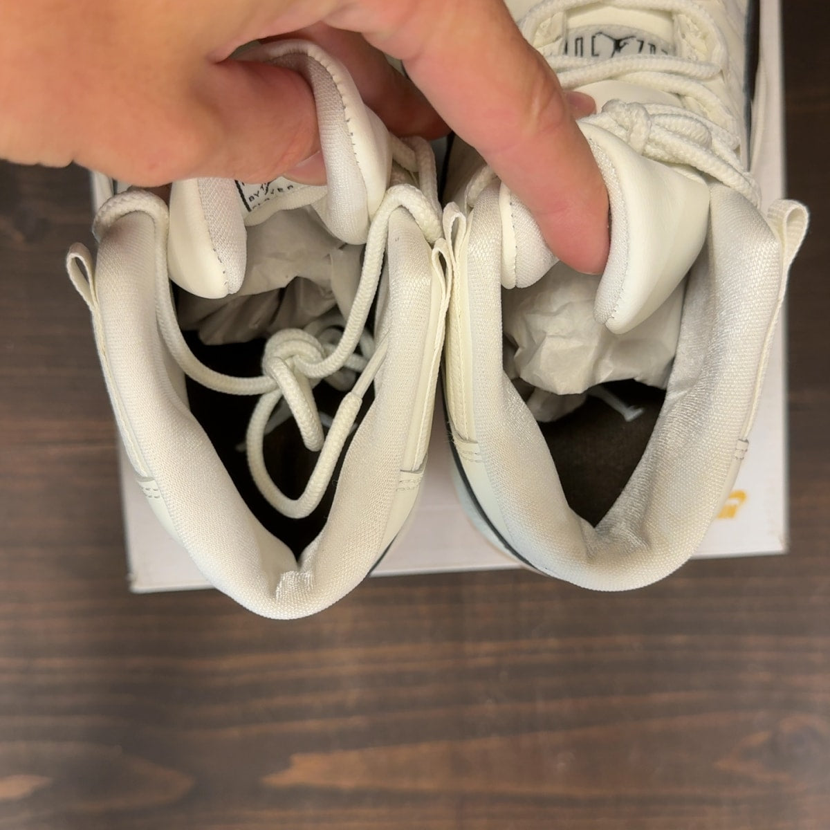 Jordan 11 Retro Neapolitan (Women's) - Image 6