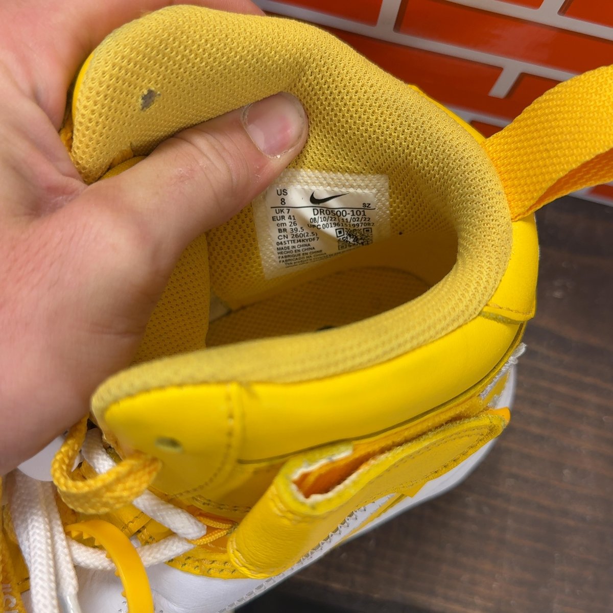 Nike Air Force 1 Mid SP Off-White Varsity Maize Size 8 (Pre-Owned) - aux