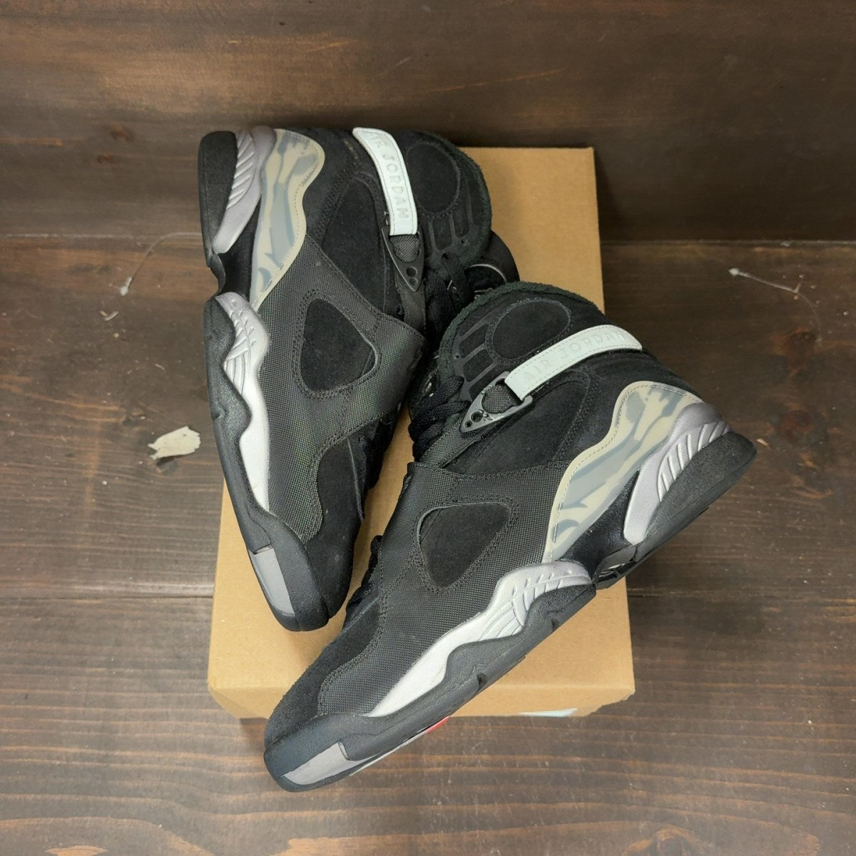 Jordan 8 Retro Winterized Gunsmoke Size 9.5 (Pre-Owned) - Image 2