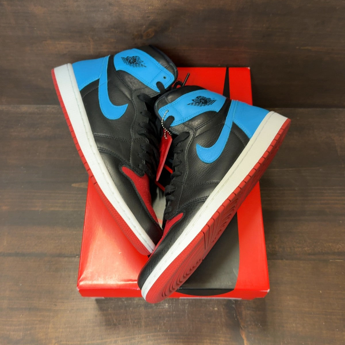Jordan 1 Retro High NC to Chi (Women's) - Image 2