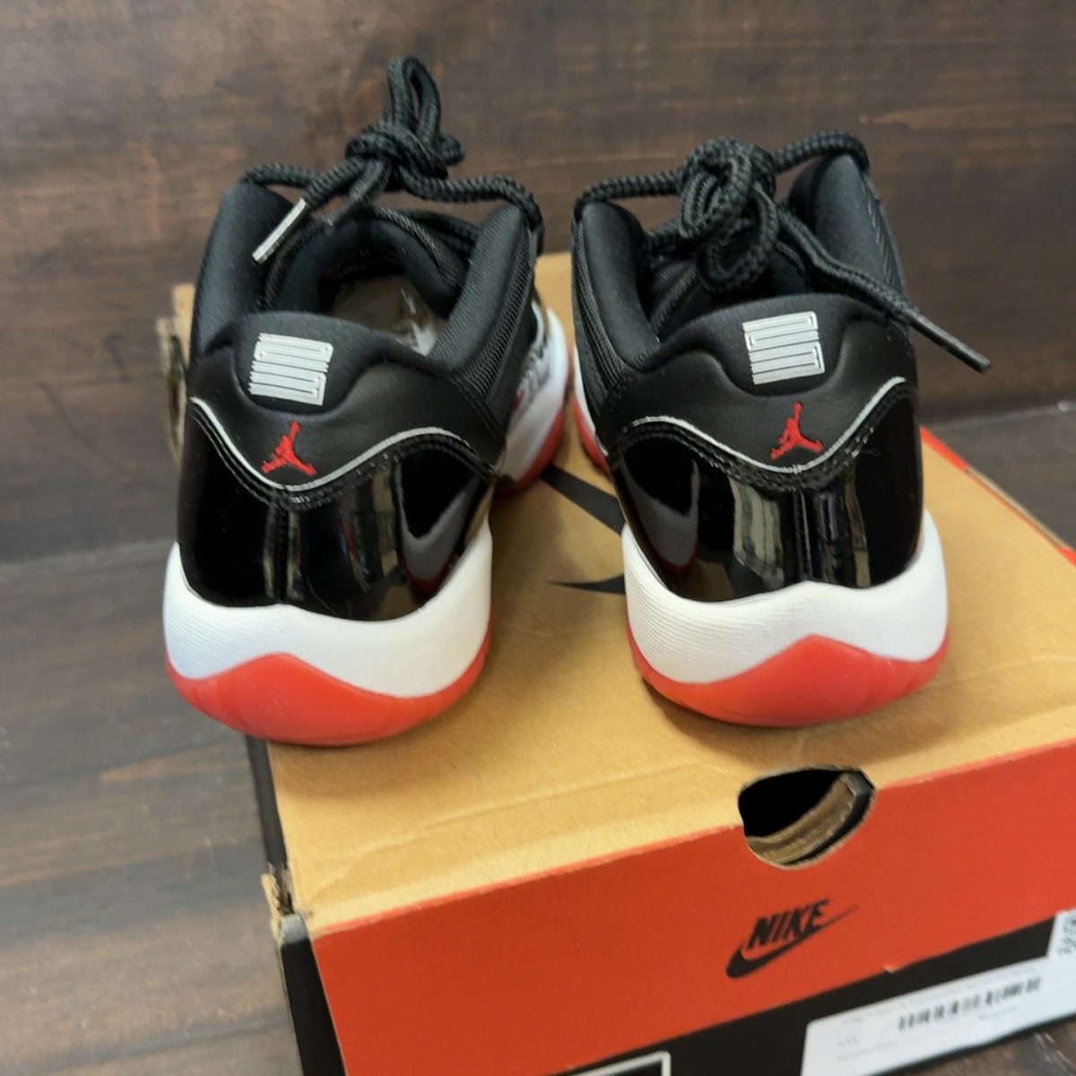 Jordan 11 Retro Low Bred (GS) (2025) - Image 4
