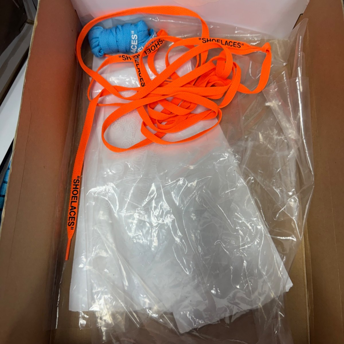 Jordan 1 Retro High Off-White University Blue - Image 8