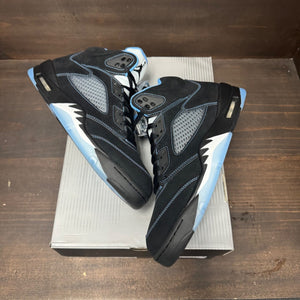 Jordan 5 Retro Black University Blue (2026) Size 11 (Pre-Owned) - back