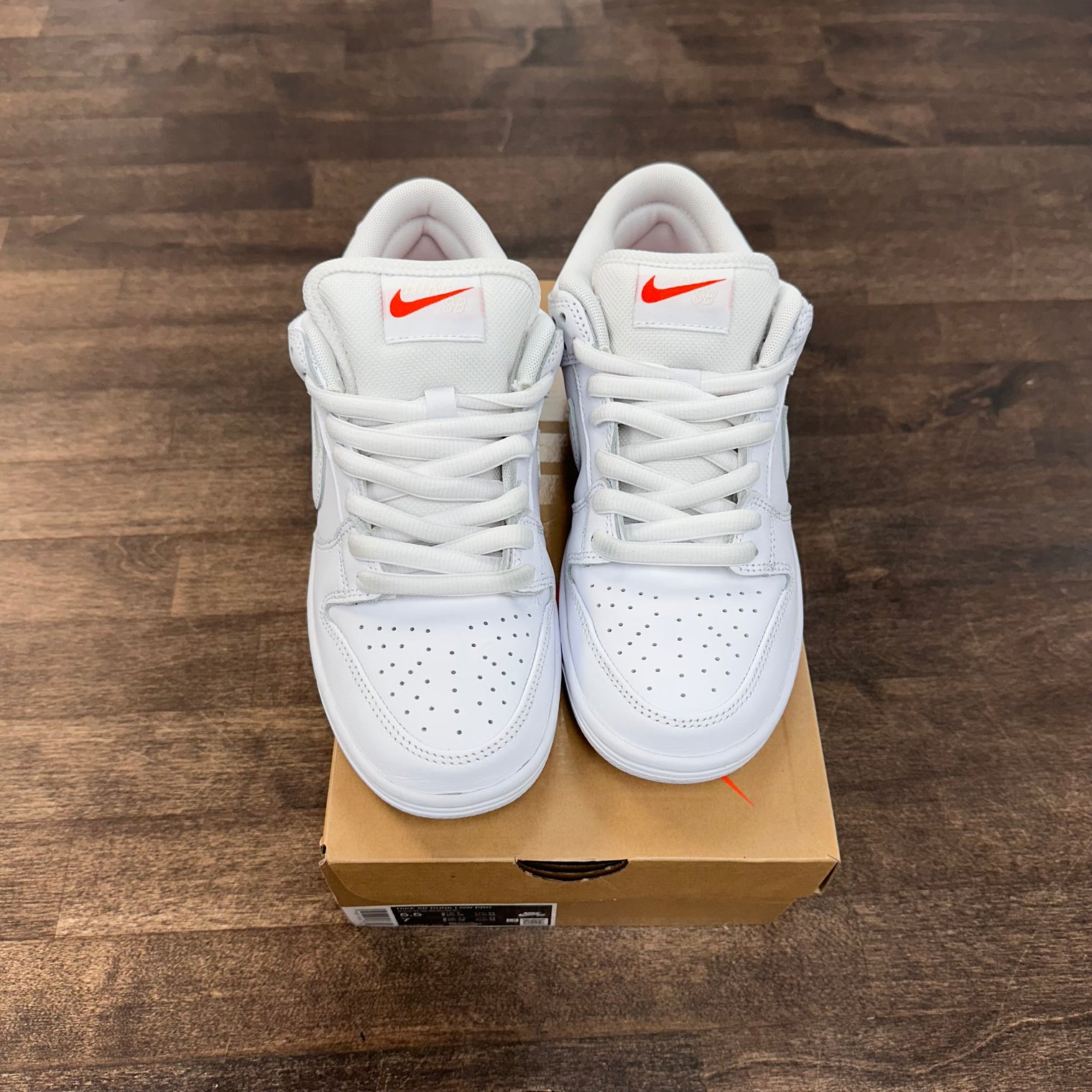 Triple White Nike SB Dunk Low (USED)