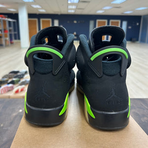 Jordan 6 Retro Electric Green Size 10.5 (Pre-Owned) - Image 4