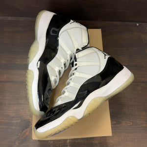 Jordan 11 Retro Concord (2018) Size 12 (Pre-Owned) - Image 2