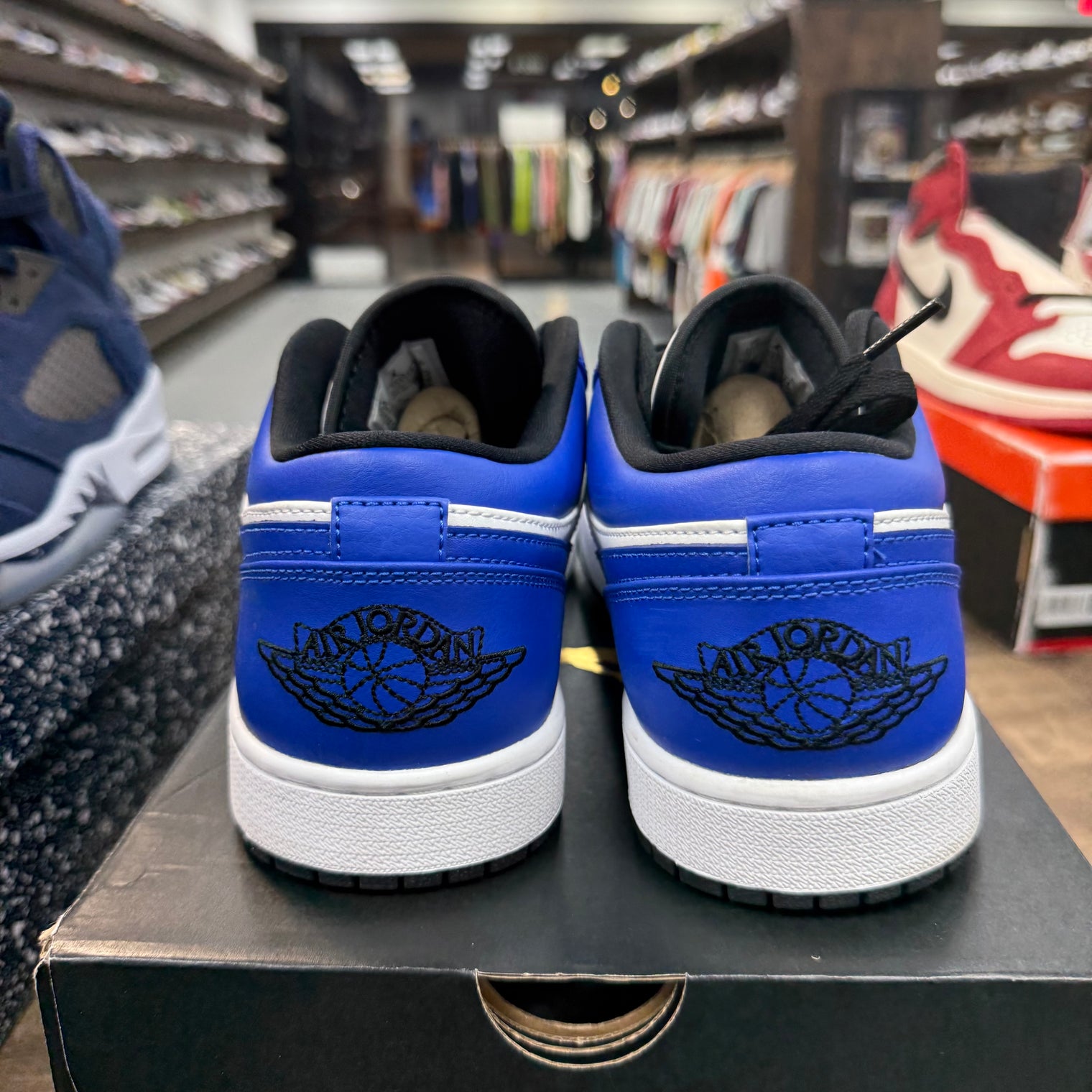 Game Royal Jordan 1 Low (USED)