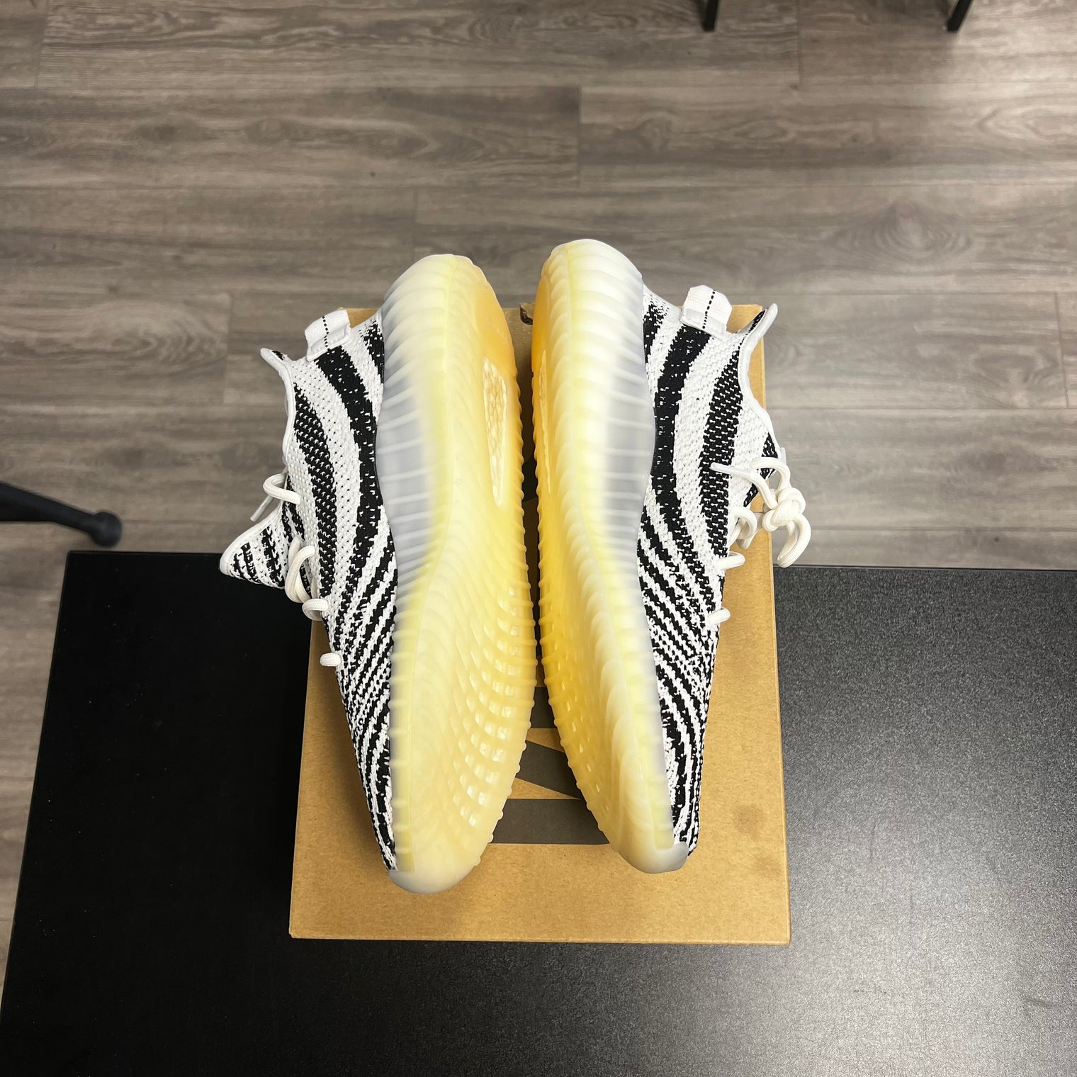 Zebra Yeezy 350 (USED)