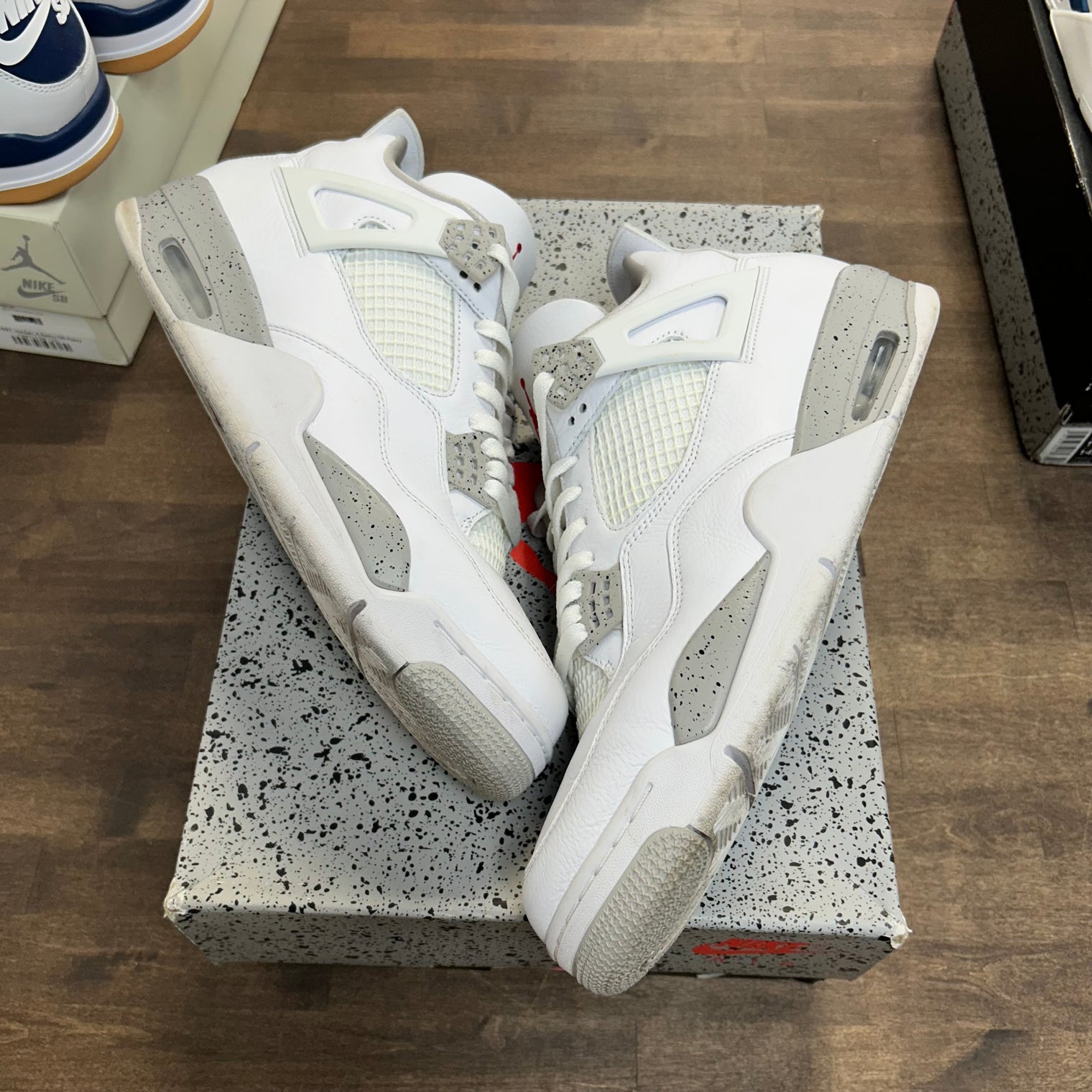 White Oreo Jordan 4 Retro (USED, Replacement Box)