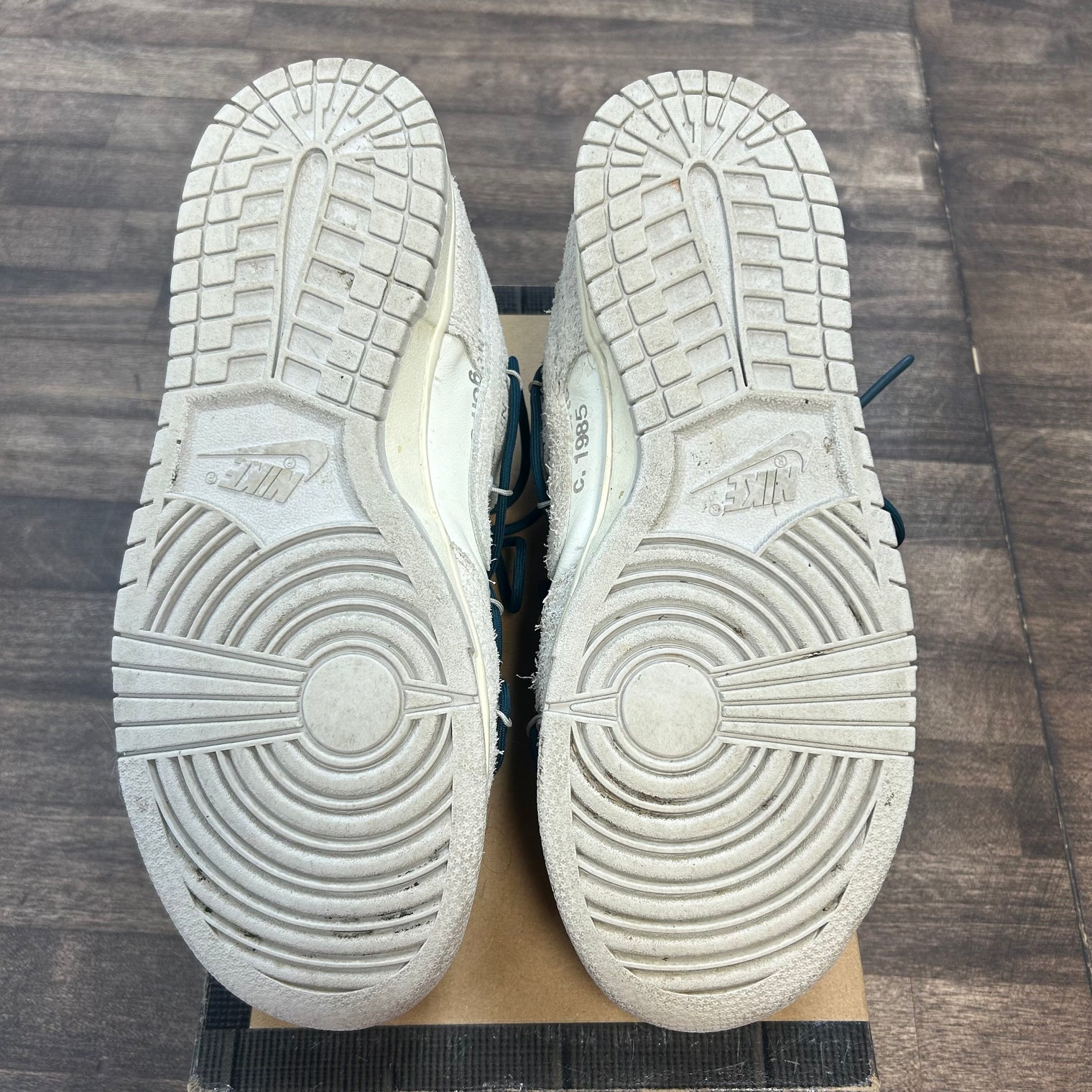 Lot 16 of 50 Off-White Dunk Low (USED, No Lid)