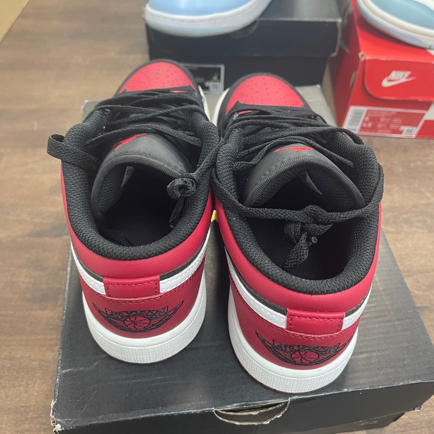 Alternate Bred Toe Jordan 1 Low (GS) (USED)