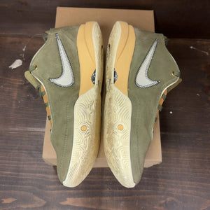 Nike LeBron 20 Olive Green Size 11.5 (Pre-Owned) - Image 4