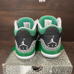 Jordan 3 Retro Pine Green Size 9.5 (Pre-Owned) - Image 5