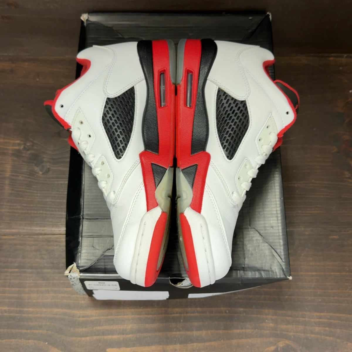 Jordan 5 Retro Low Fire Red - Image 4