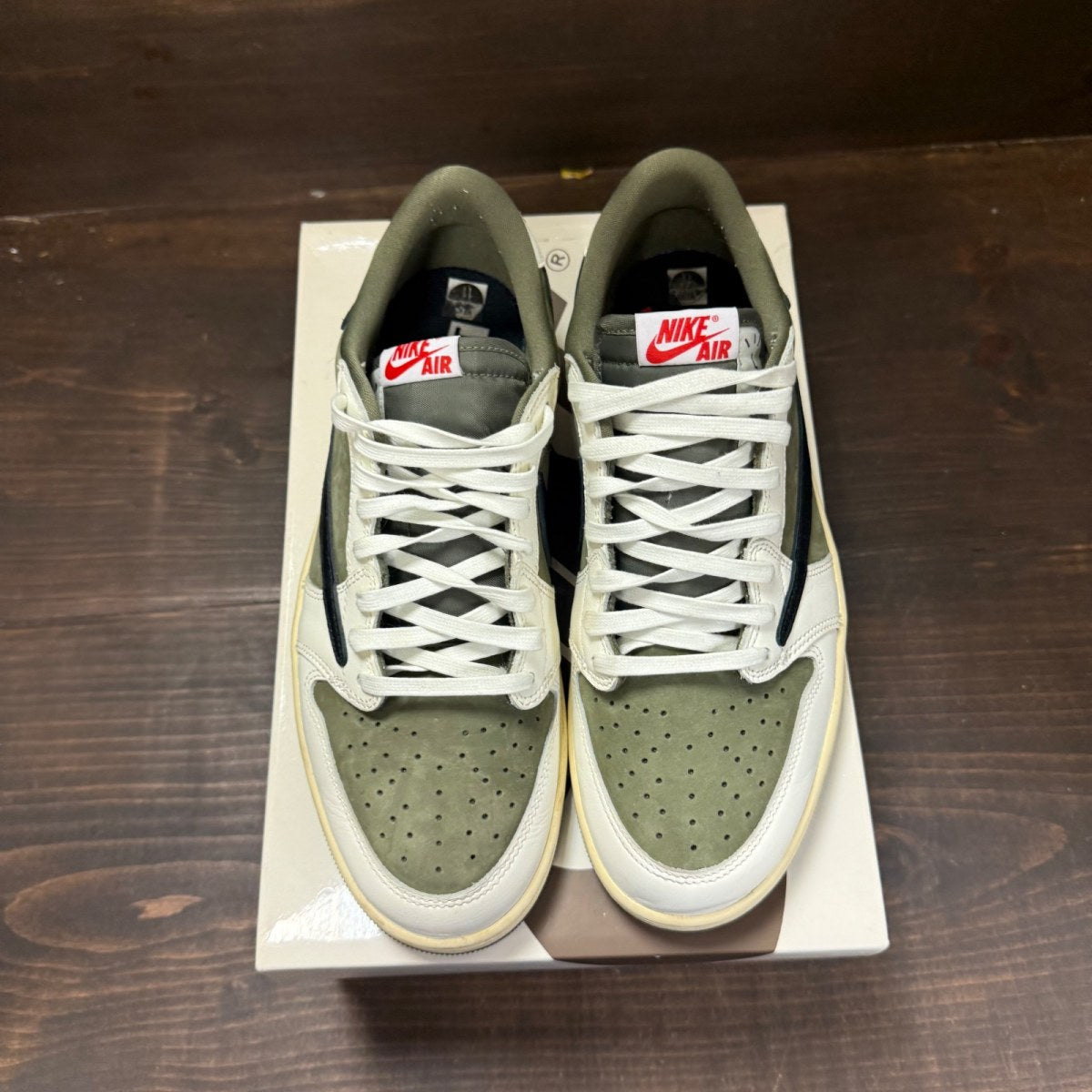 Jordan 1 Retro Low OG SP Travis Scott Medium Olive - Image 3