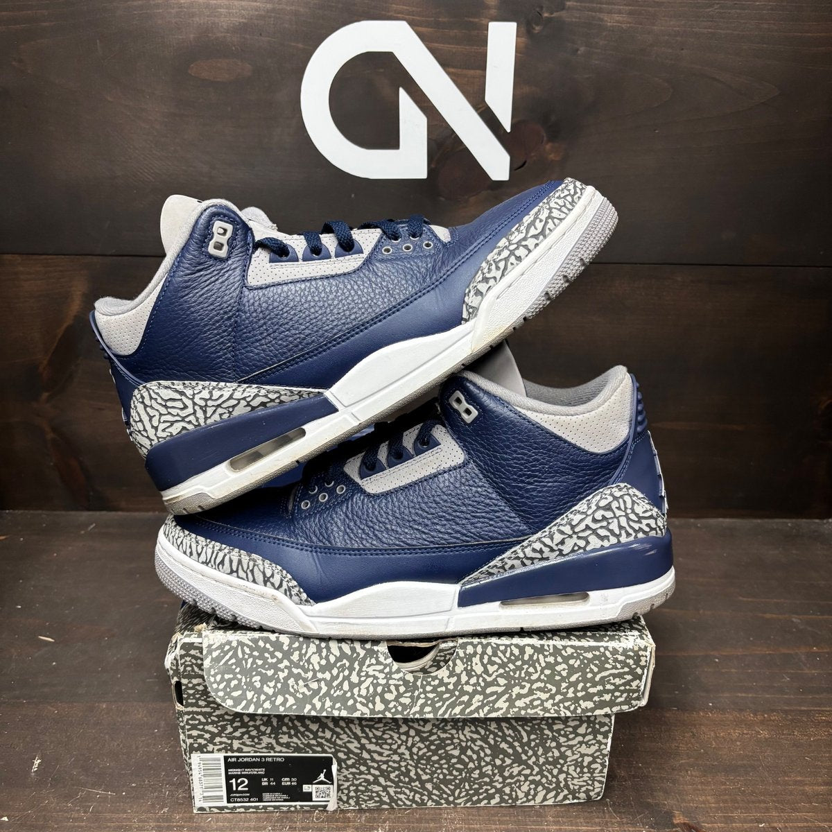 Jordan 3 Retro Georgetown (2021) Size 12 (Pre-Owned) - front