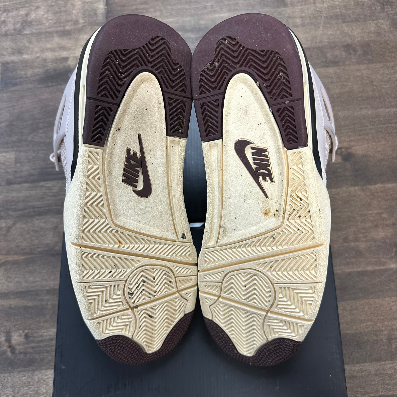 A Ma Maniere While You Were Sleeping Jordan 4 (W) (USED)
