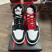Black Toe Jordan 1 High (2016) (Lightly Worn)