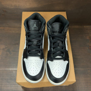 Jordan 1 Mid Black White Iron Grey (GS) Size 6.5Y (Pre-Owned) - tag