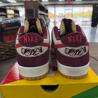 Skate like a Girl Nike SB Dunk Low (Lightly Worn)