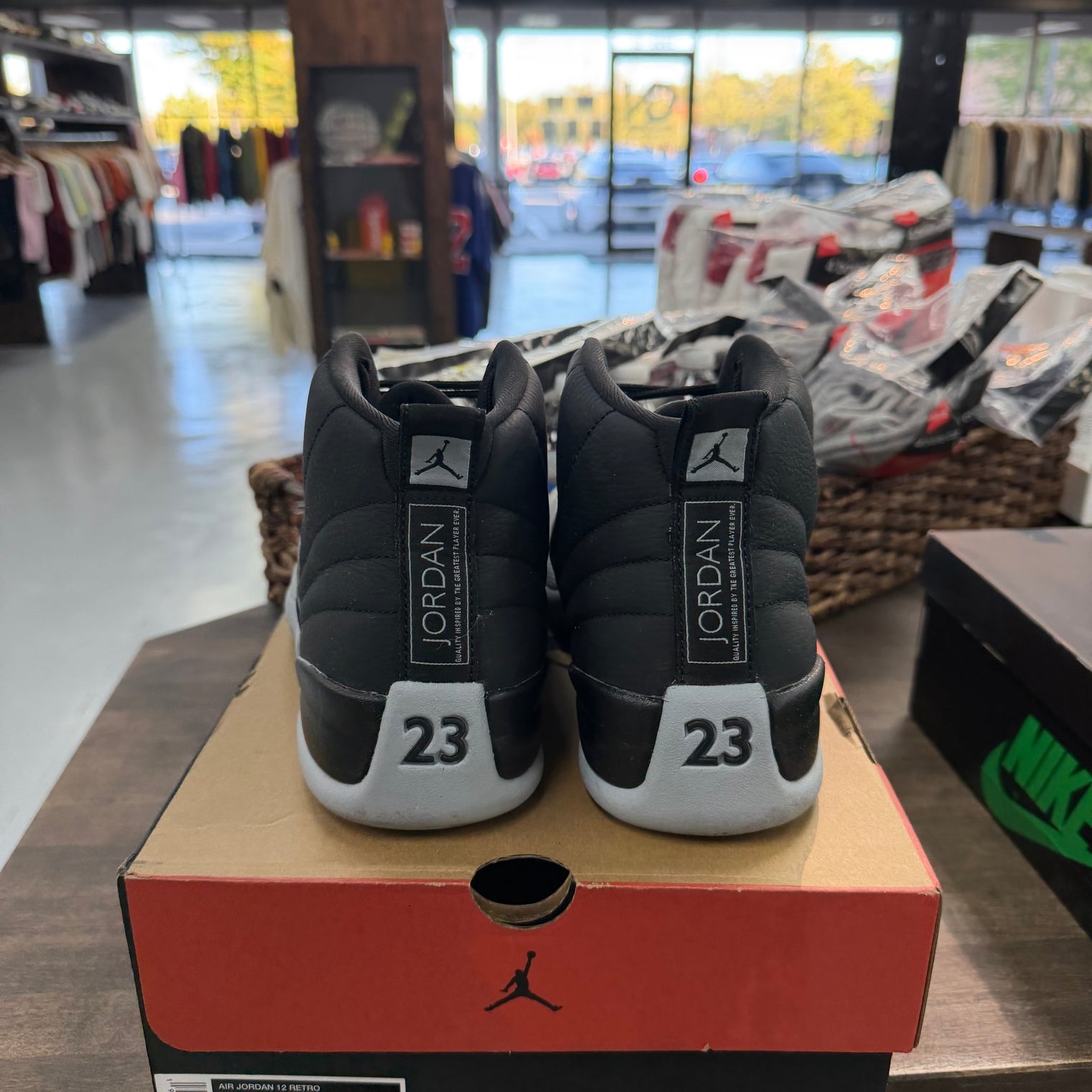 Barons Jordan 12 Retro (USED)