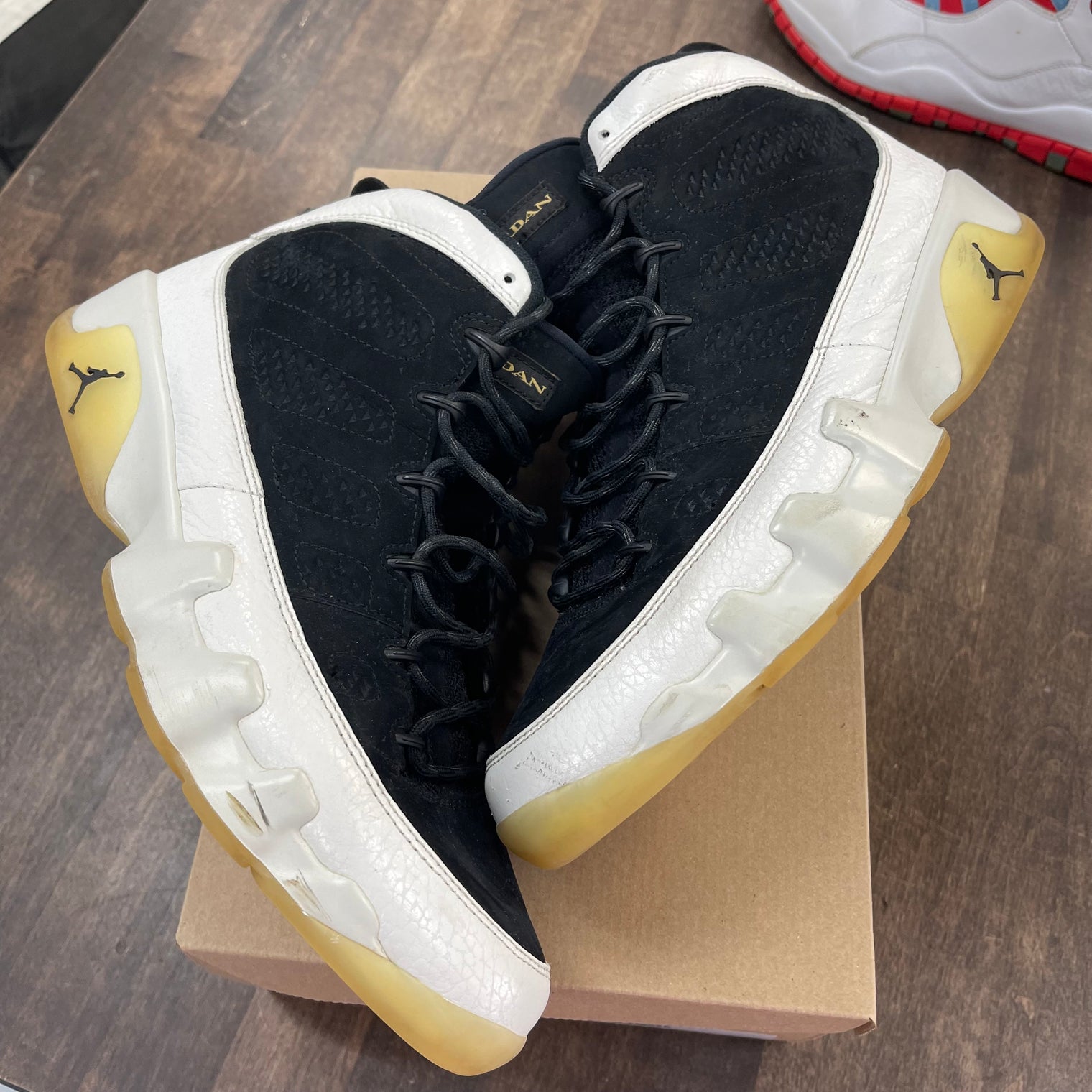 City of Flight Jordan 9 (USED, No Box)