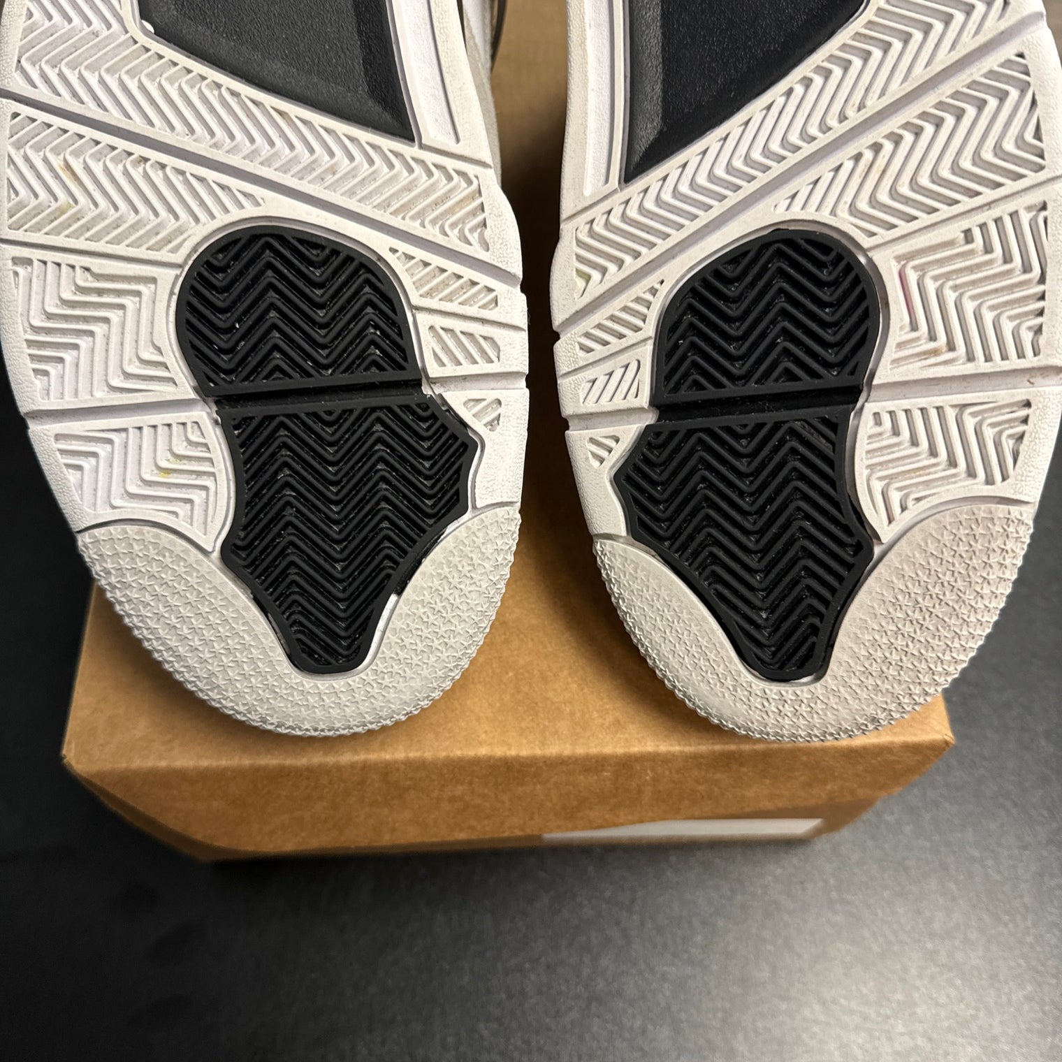 Jordan 4 Retro Military Black (USED, no box)