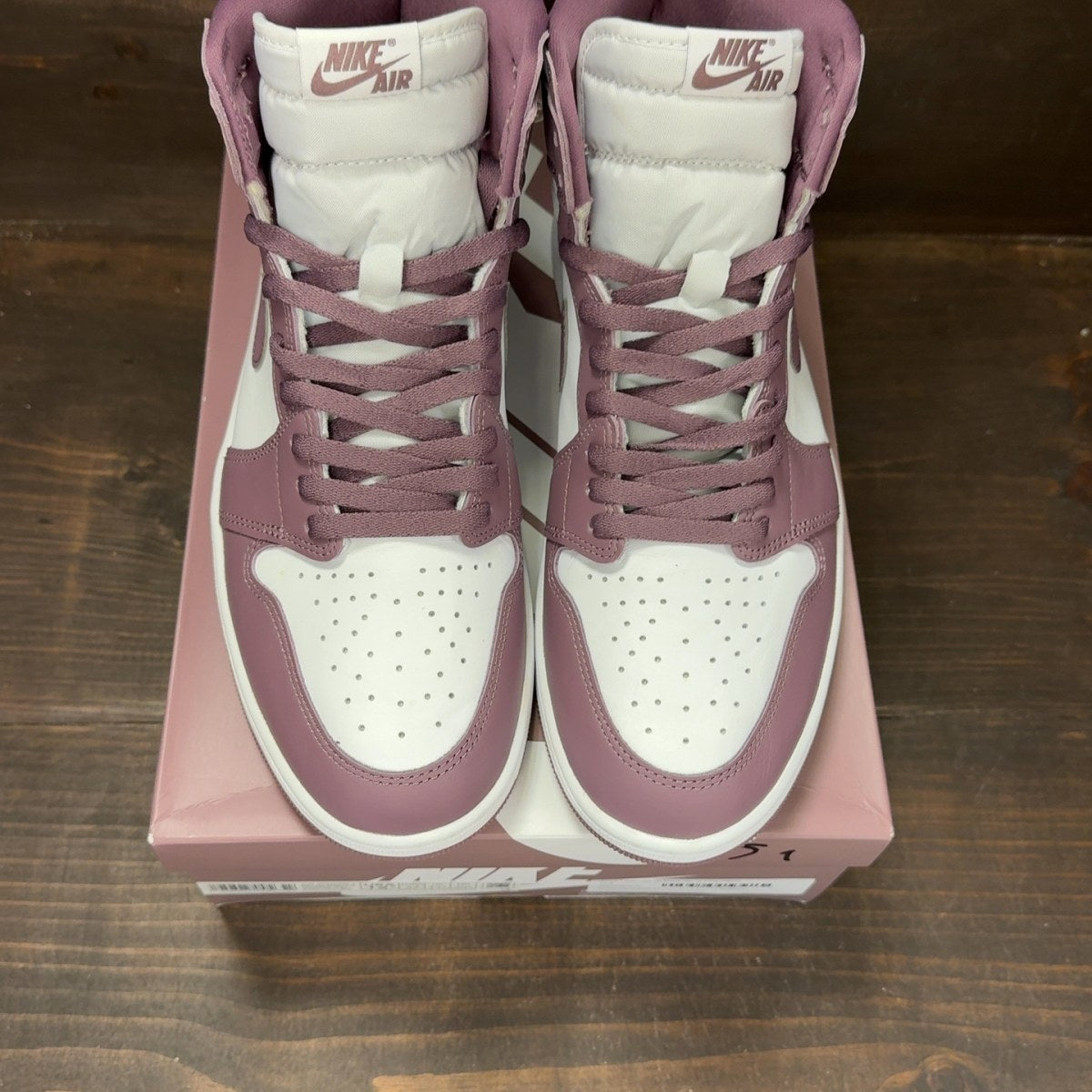 Jordan 1 Retro High OG Mauve - Image 3