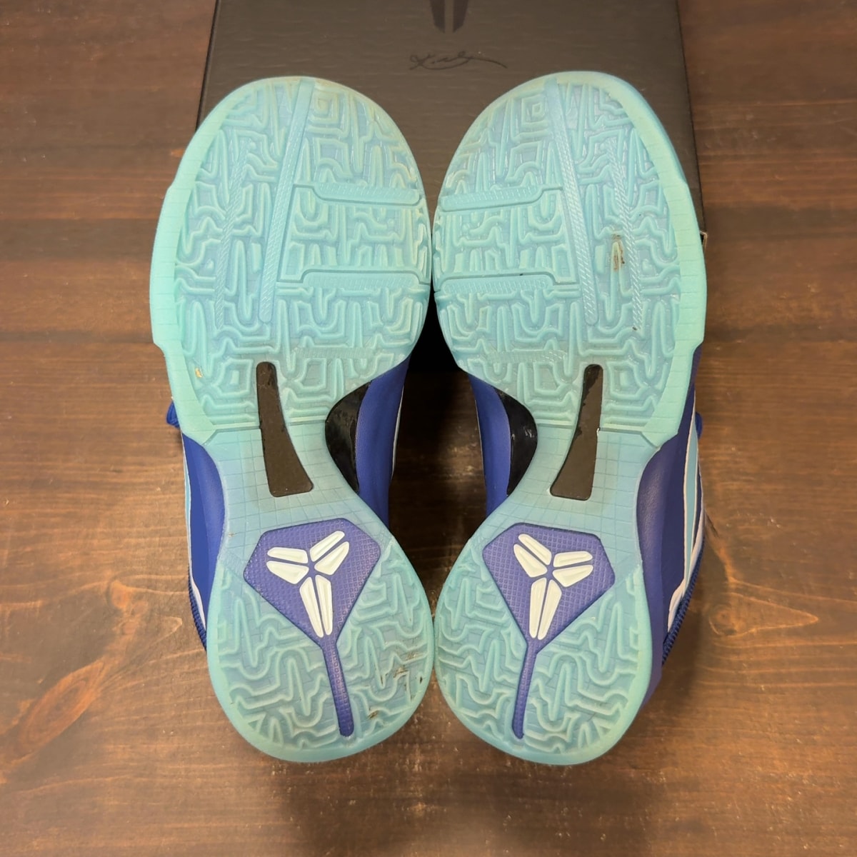 Nike Kobe 5 X-Ray (GS) Size 4Y (Pre-Owned)