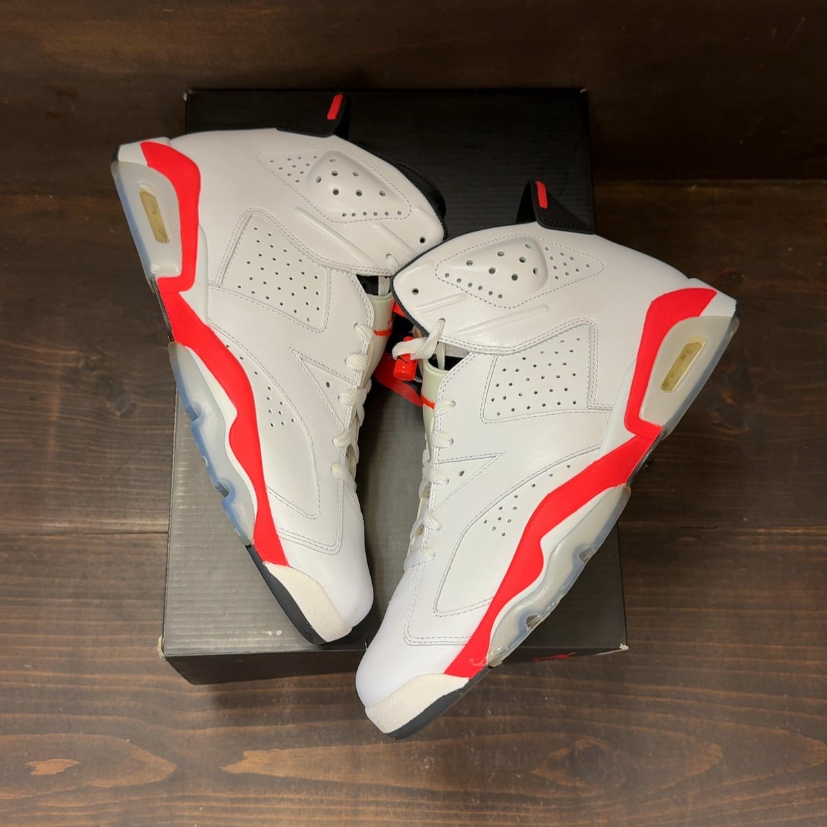 Jordan 6 Retro Infrared White (2014) Size 11.5 (Pre-Owned) - back