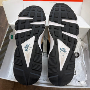 Nike Air Huarache Escape (2021) - Image 3