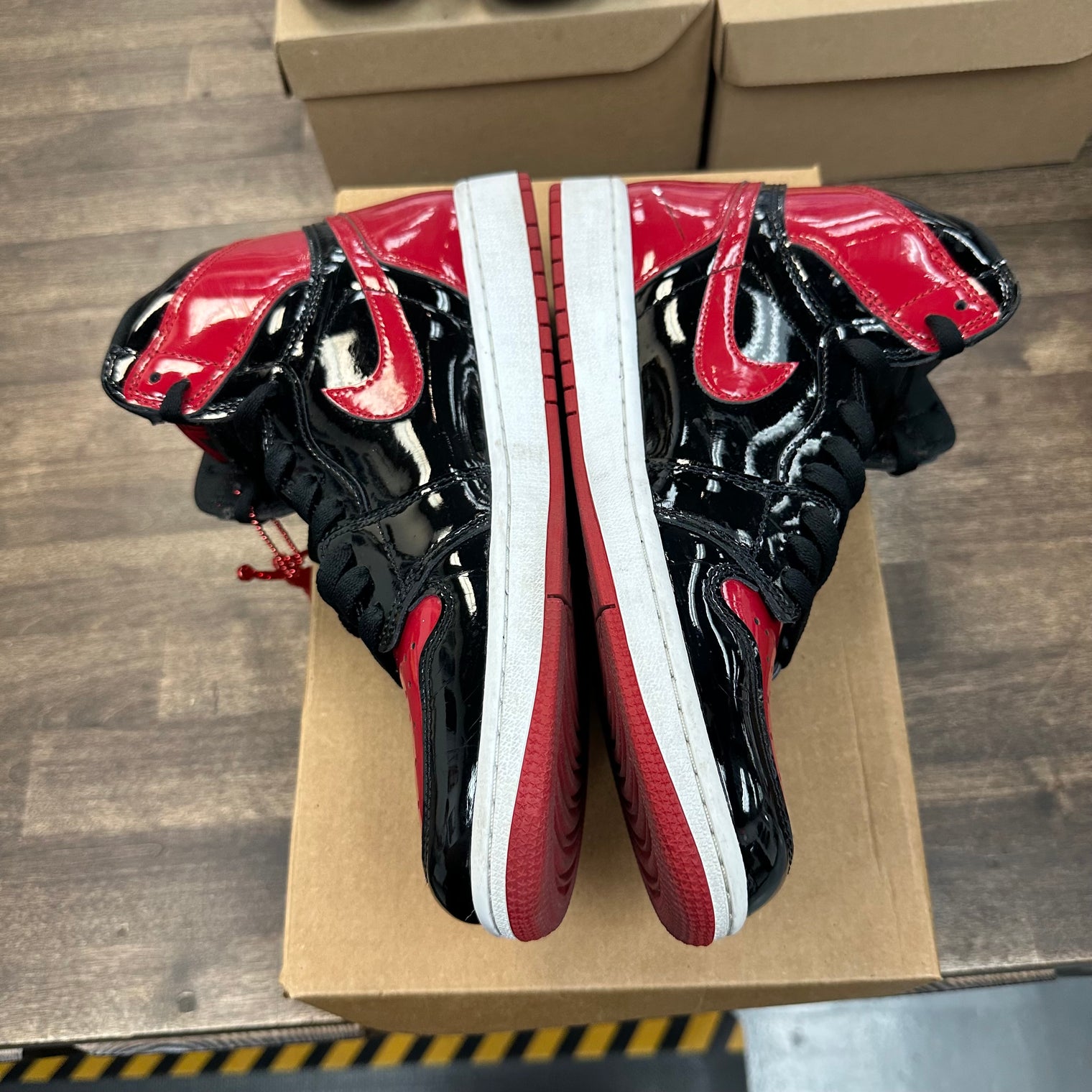 Patent Bred Jordan 1 High (USED,No Box)