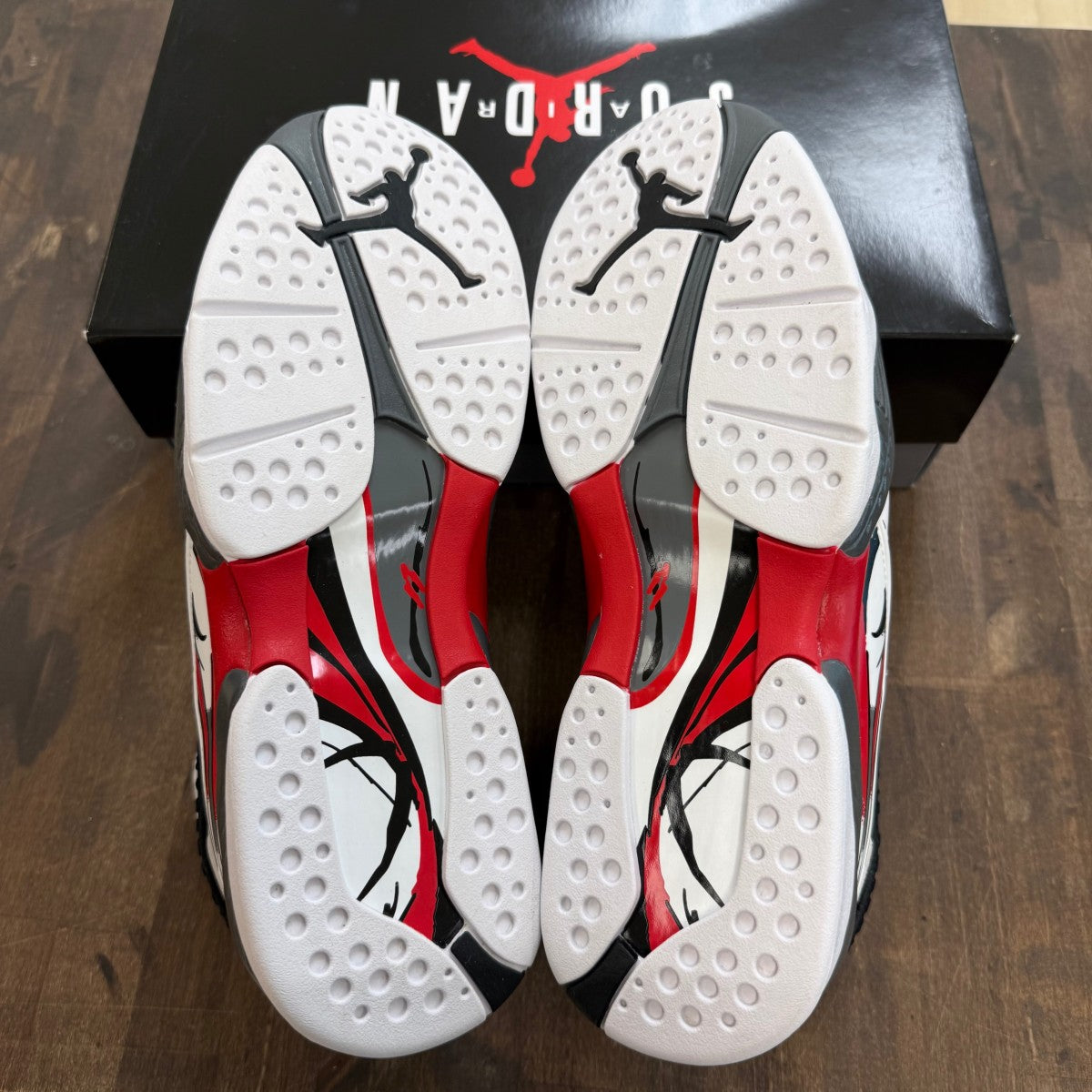 Jordan 8 Retro White True Red (2025) Size 11.5 (Pre-Owned) - Image 5