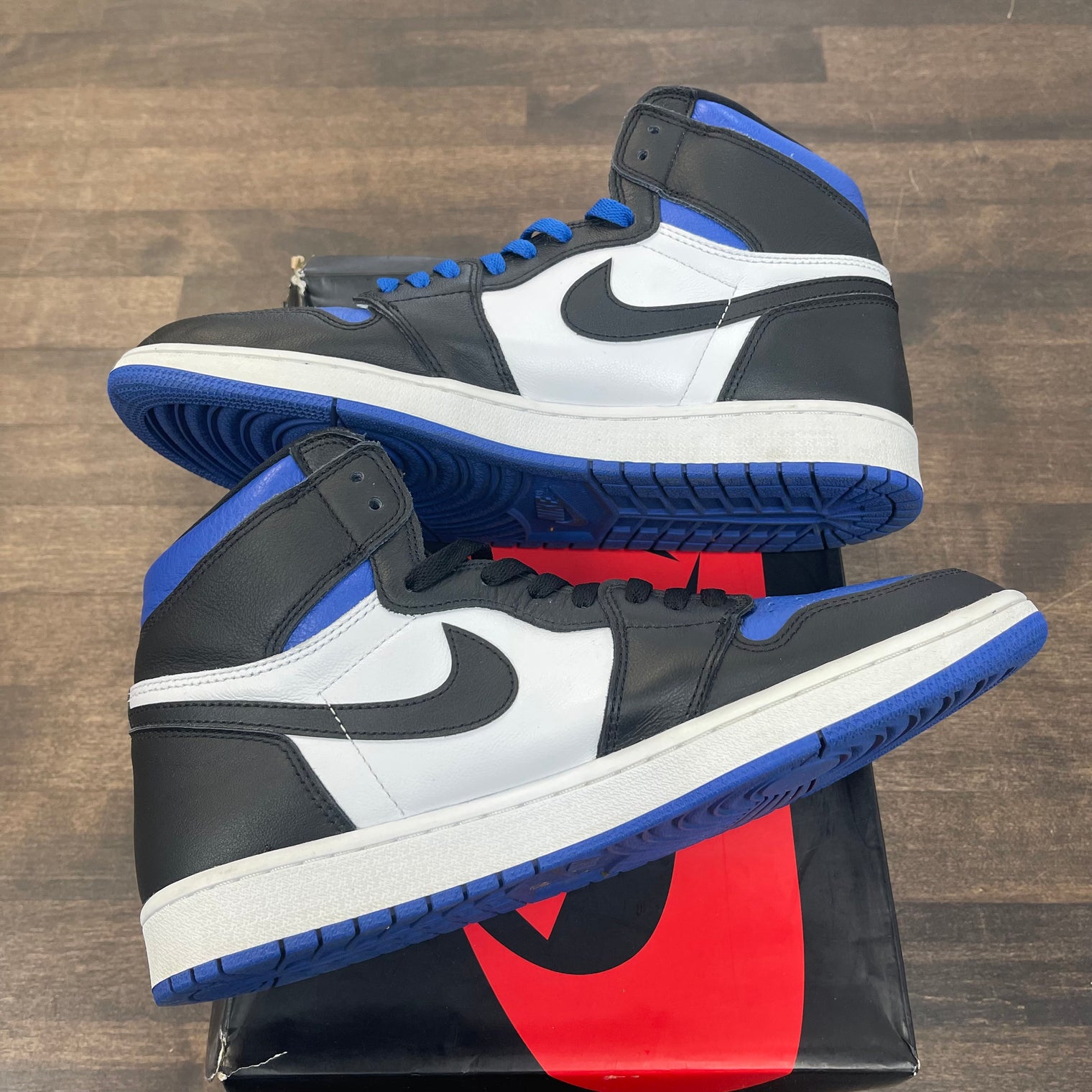 Royal Toe Jordan 1 High (USED)